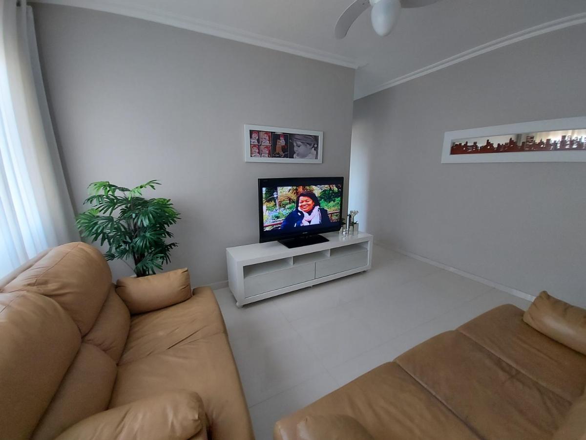 Apartment Ape Luz